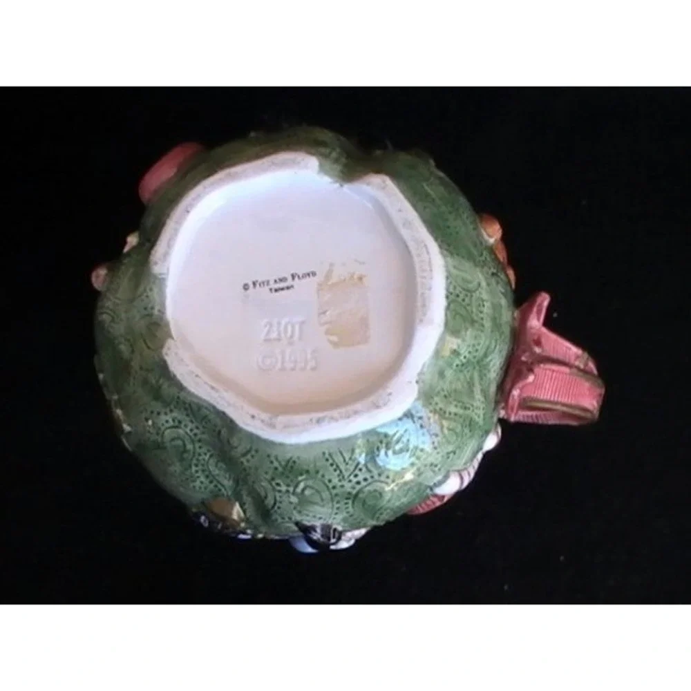 Fitz and Floyd 1995 Santas Toy Bag Christmas Pitcher Nutcracker Teddy Bear 24oz